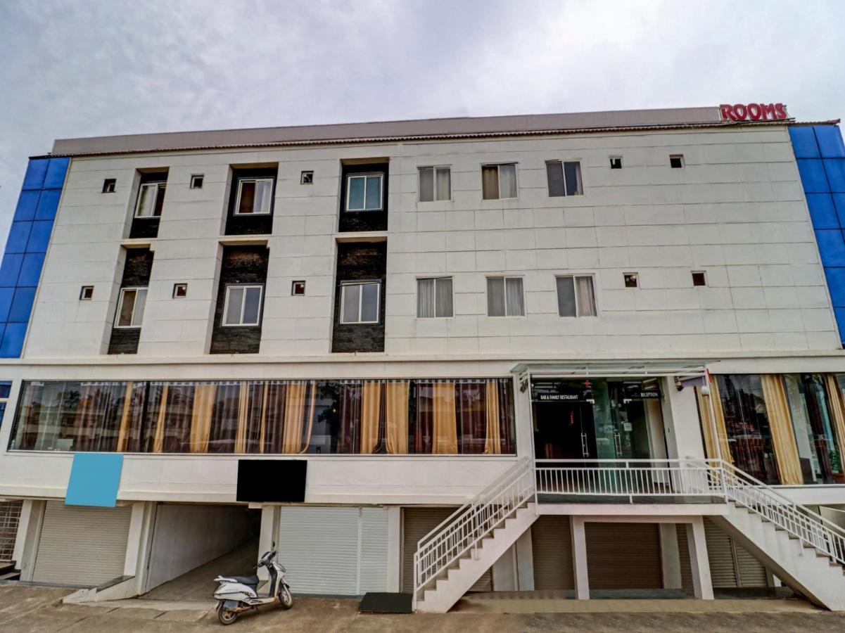 Treebo Benaka Residency Hotel จิกมากาลูร์ ภายนอก รูปภาพ